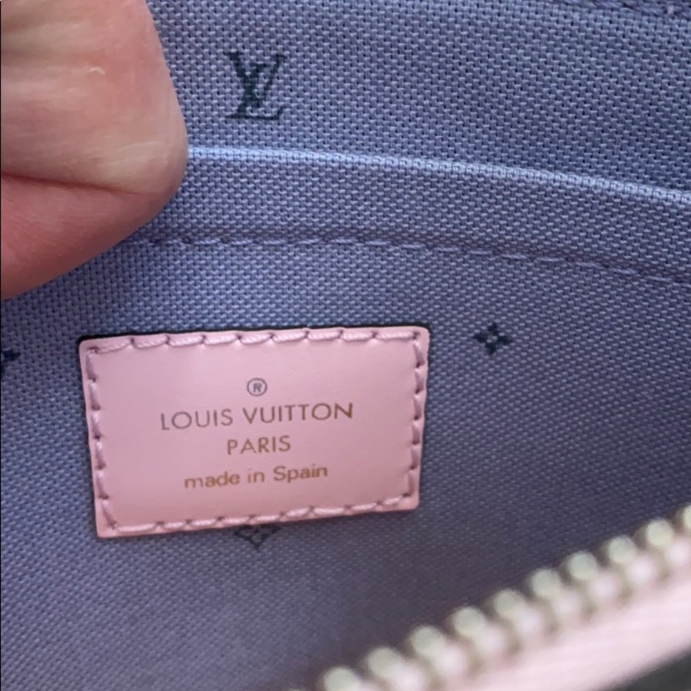 ‼️SOLD‼️ NWT! 💯% Authentic LV Escale Neverfull - Picture 10 of 12